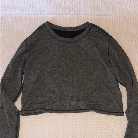 lululemon athletica Tops - Lululemon Crusier Cropped long sleeve